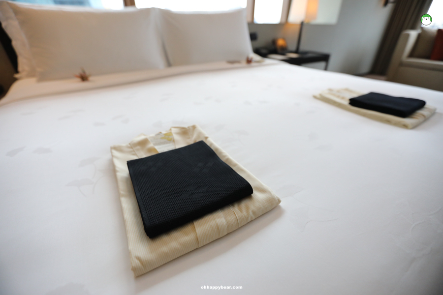 http://www.ohhappybear.com/wp-content/uploads/2019/07/Okura-Prestige-Room-4.jpg